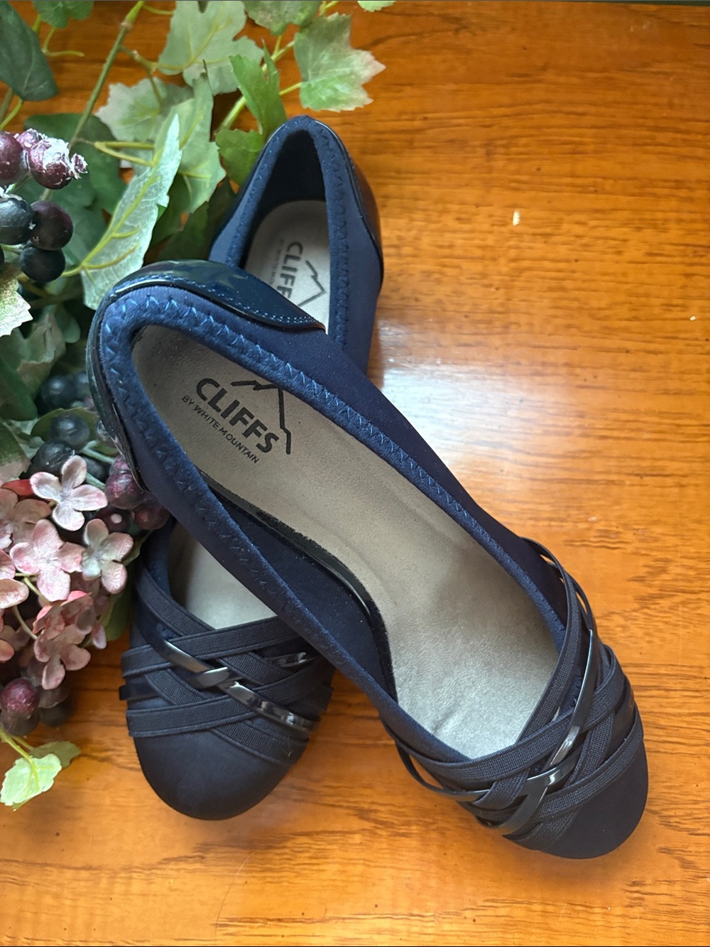 Cliffs by WHITE MOUNTAIN Navy Strappy   Shoes with Small Wedge